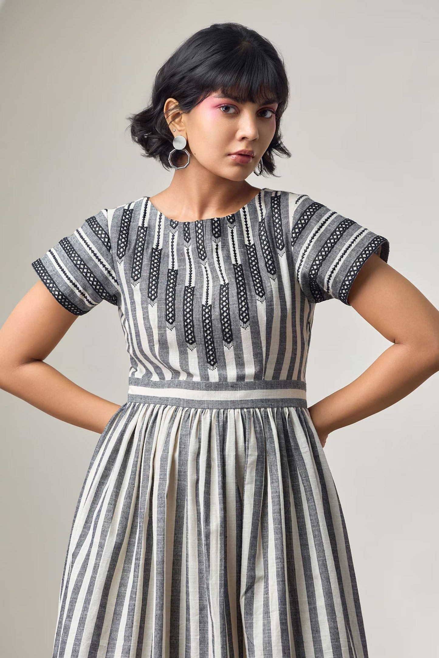 Ivory Cotton Embroidery Round Neck And Black Striped Midi Dress