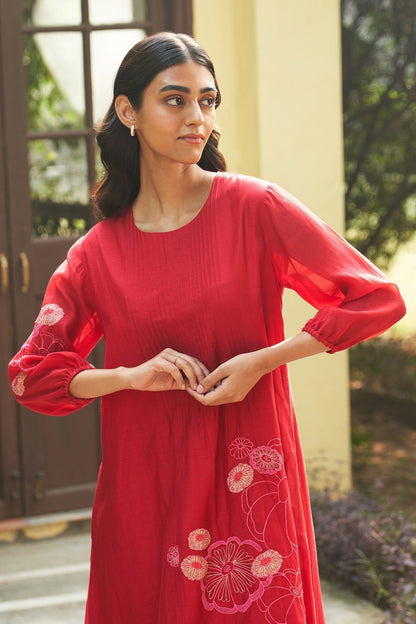 Red Cotton Embroidery Round Neck Floral Applique Midi Dress