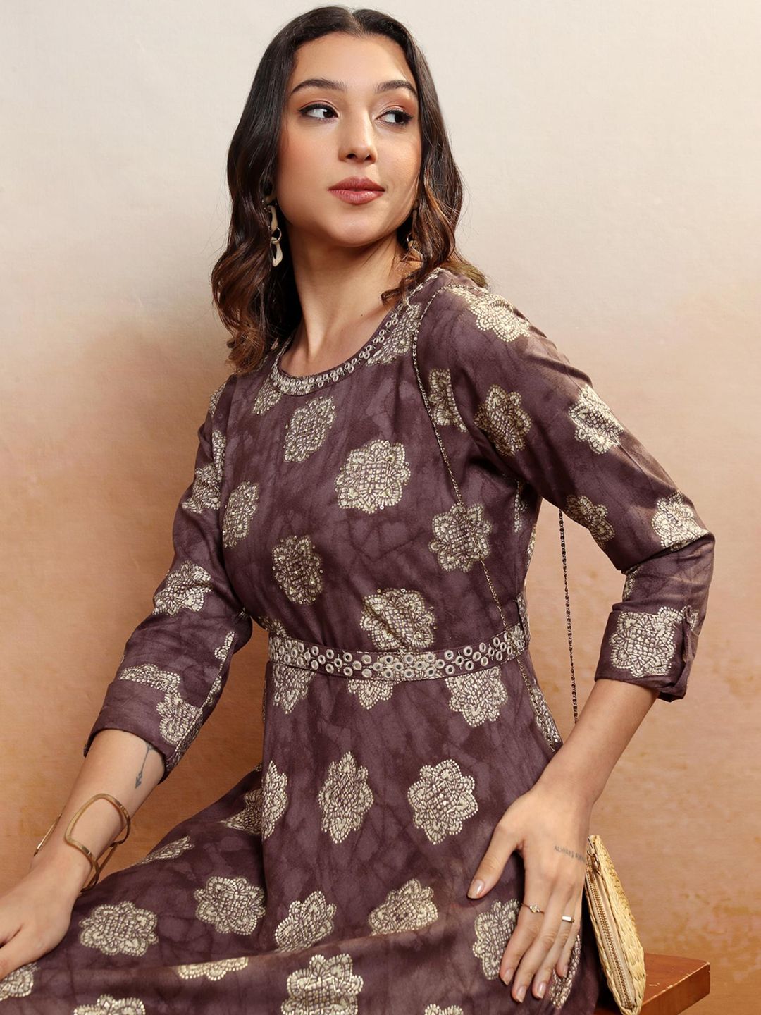 Women Brown Printed Midi Dress with Belt (Set of 2)
