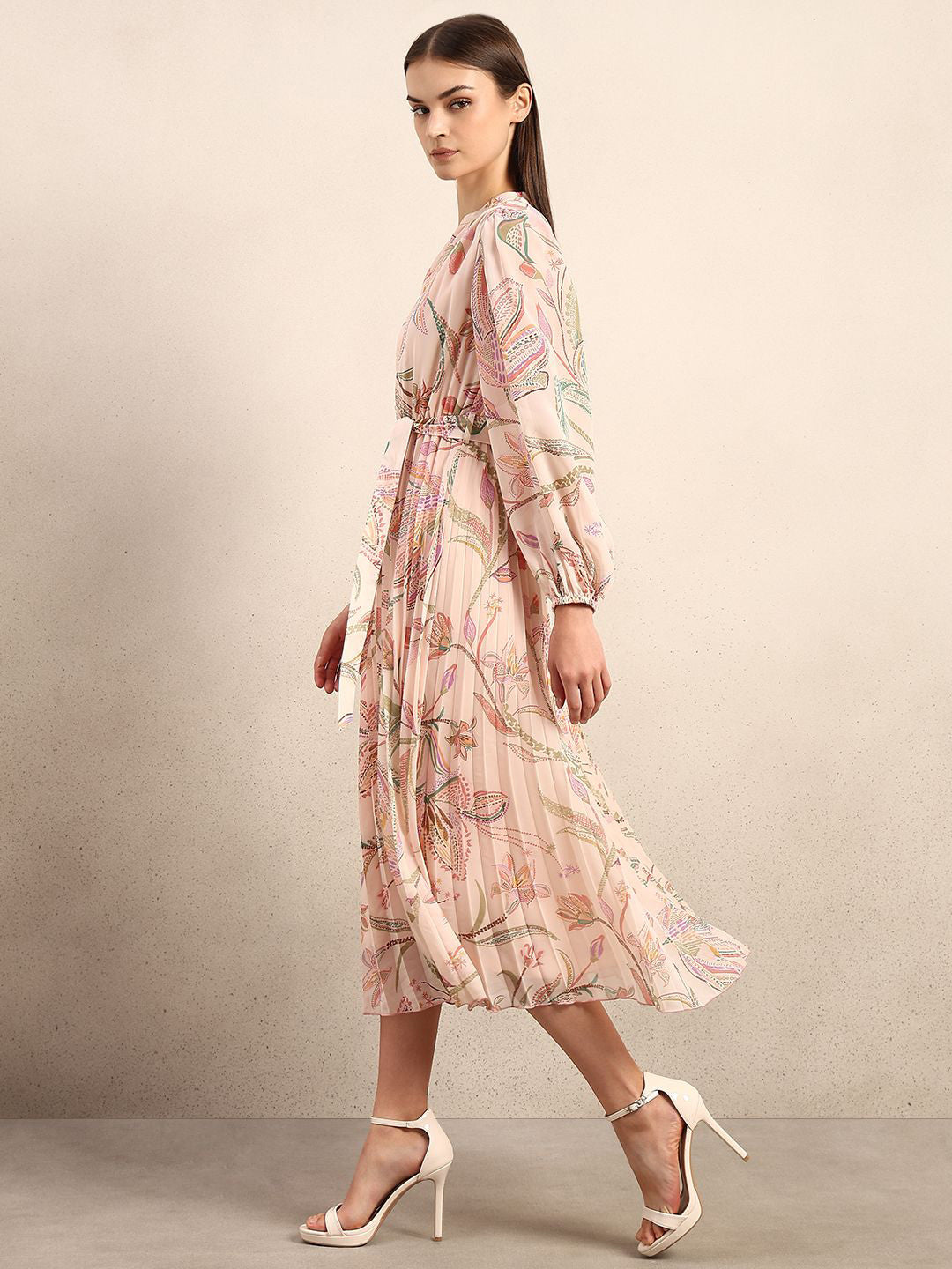 Women Floral Printed Bell Sleeve A-Line Midi Dress